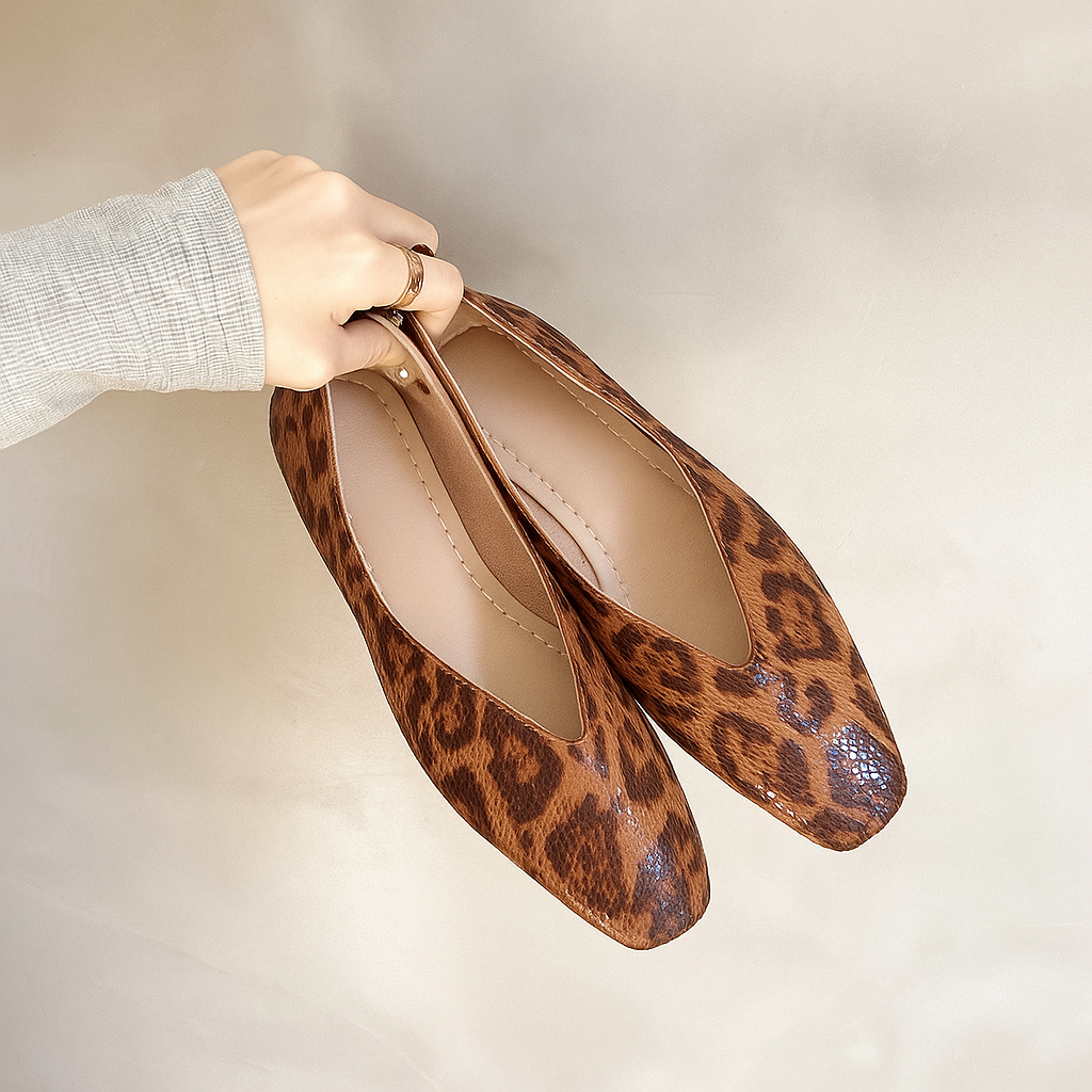 Leopard Vale Leather Flats